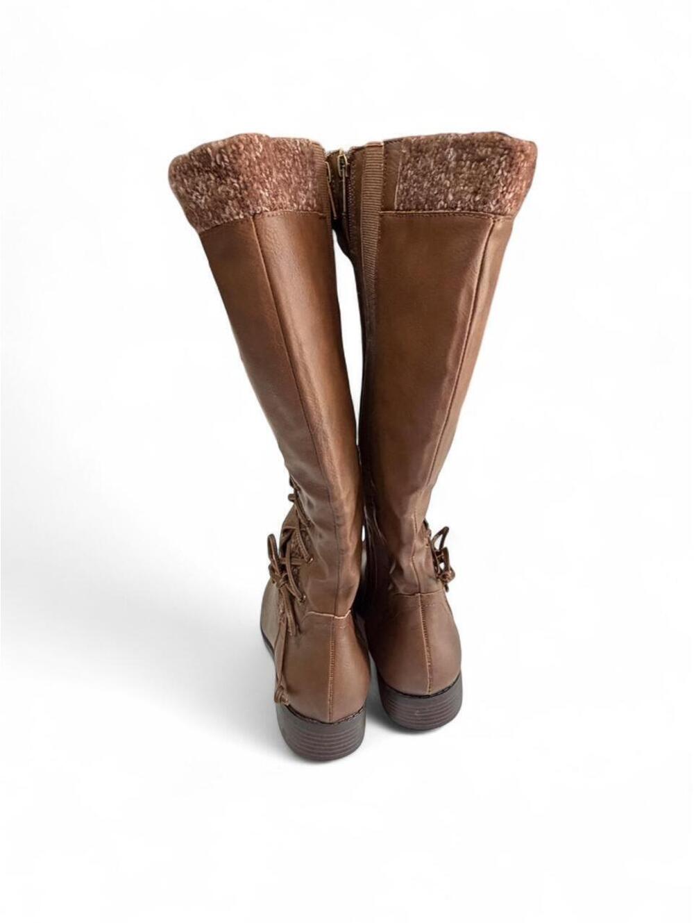 New Torrid Women's Brown and Tan Boot - Picture 3 of 8